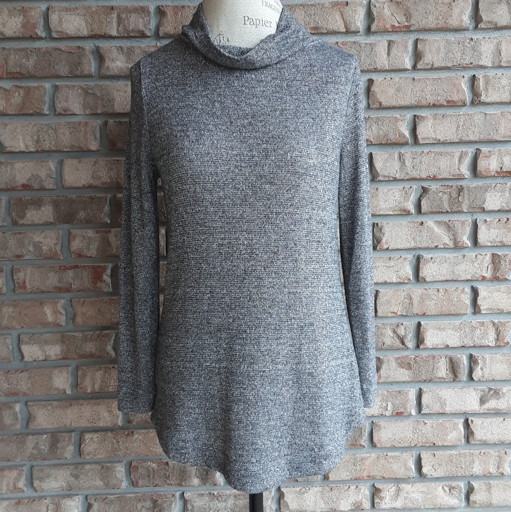 Talbots Gray Long Sleeve Mock Turtleneck Sweater.